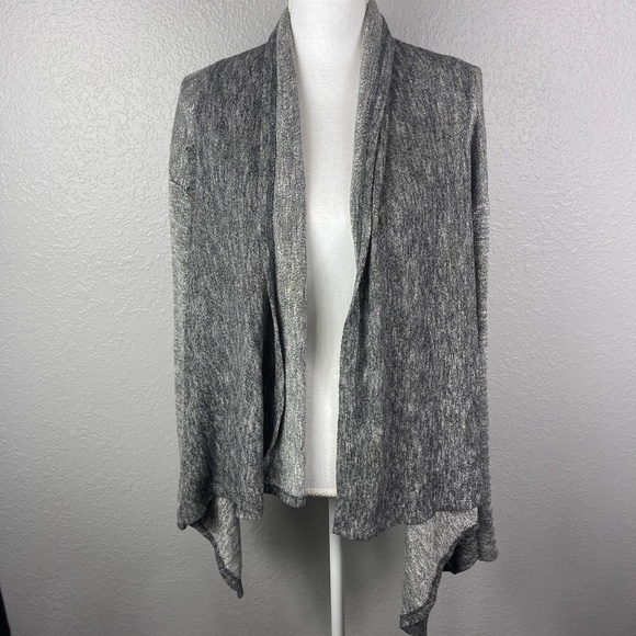 Knox Rose Gray open Sweater - Picture 1 of 8